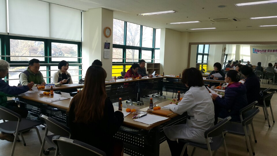 1117 일반자원봉사단임원진간담회.jpg